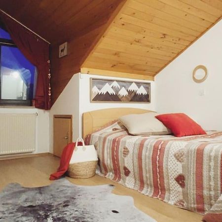 Fox_Montessori Family Lägenhet Kranjska Gora Exteriör bild